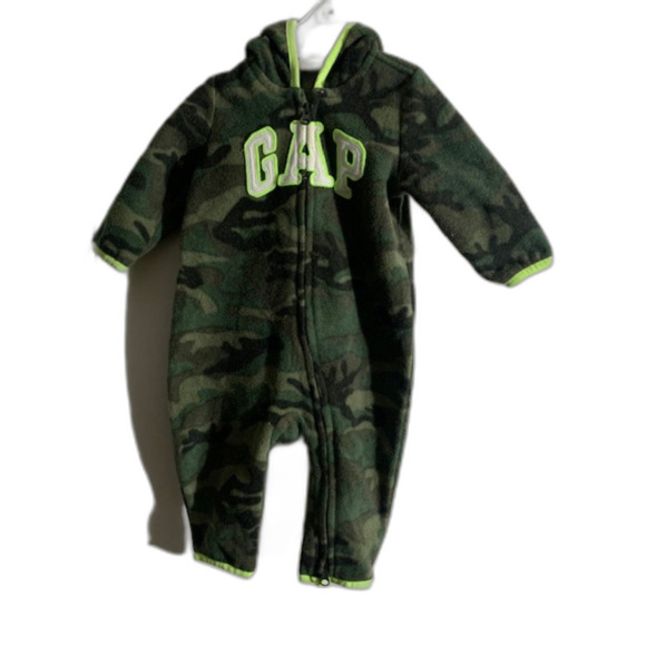 Baby First Favorites GAP Logo One-Piece Fleece 3-6 Months - Picture 1 of 3